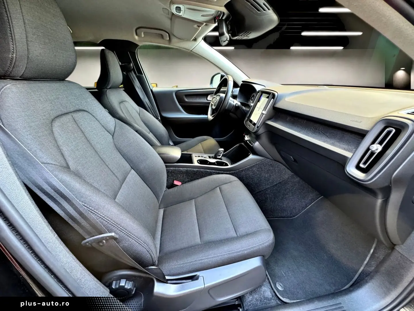 Volvo Xc-40