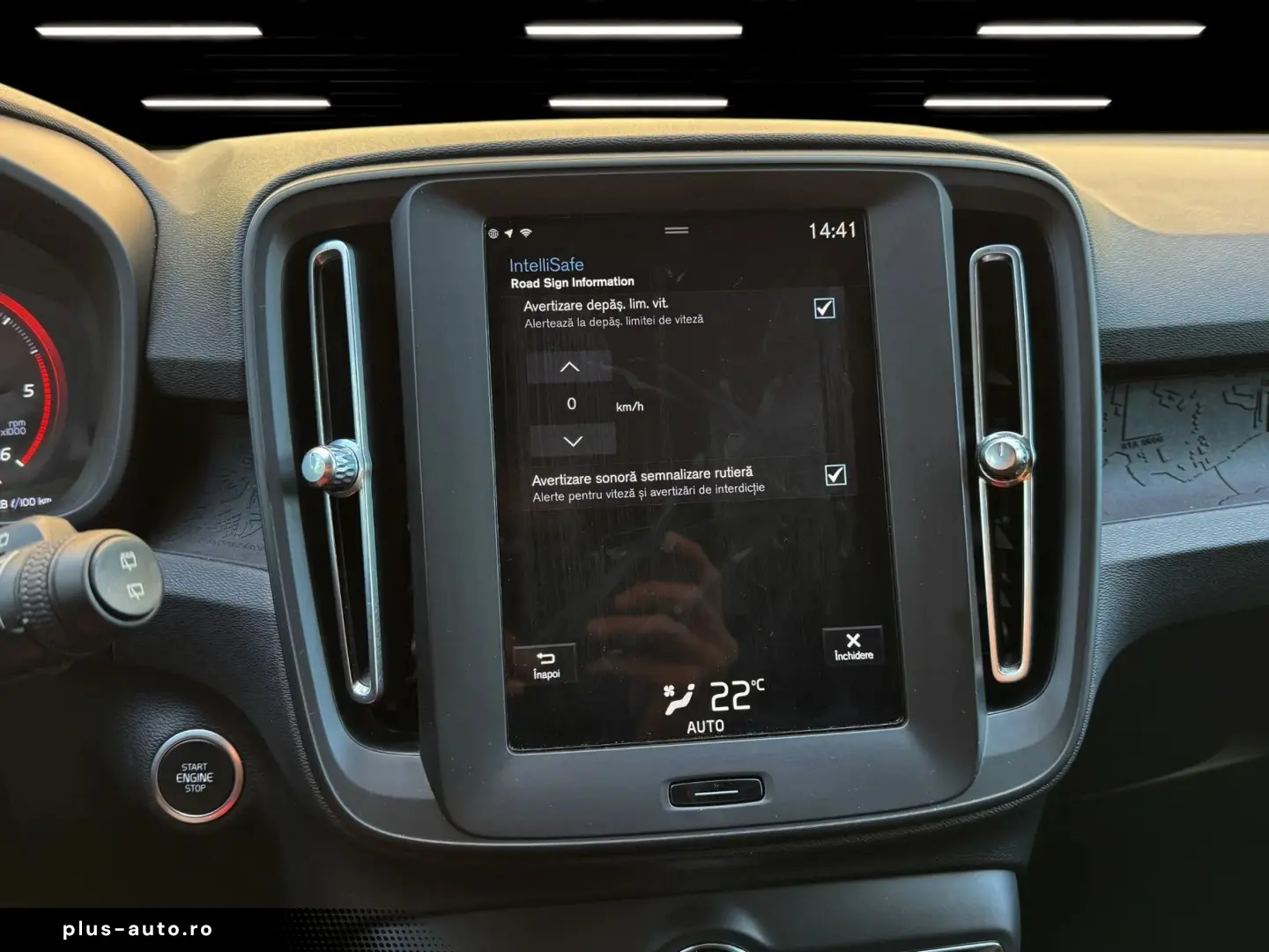 Volvo Xc-40