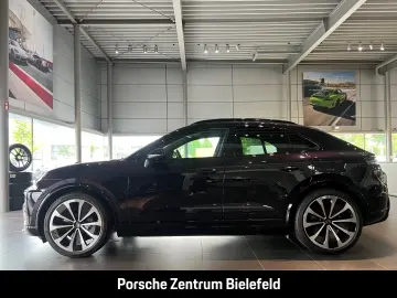 Porsche Macan Turbo BOSE