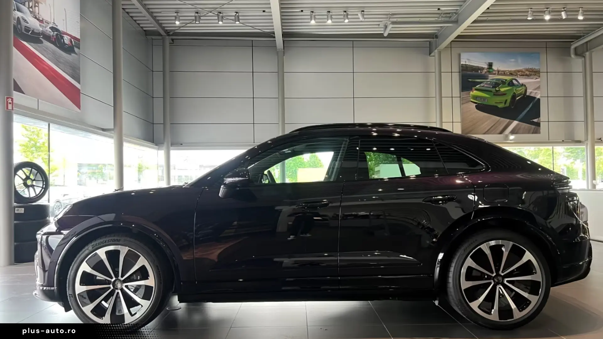 Porsche Macan Turbo BOSE