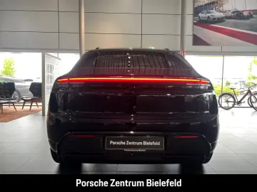 Porsche Macan Turbo BOSE