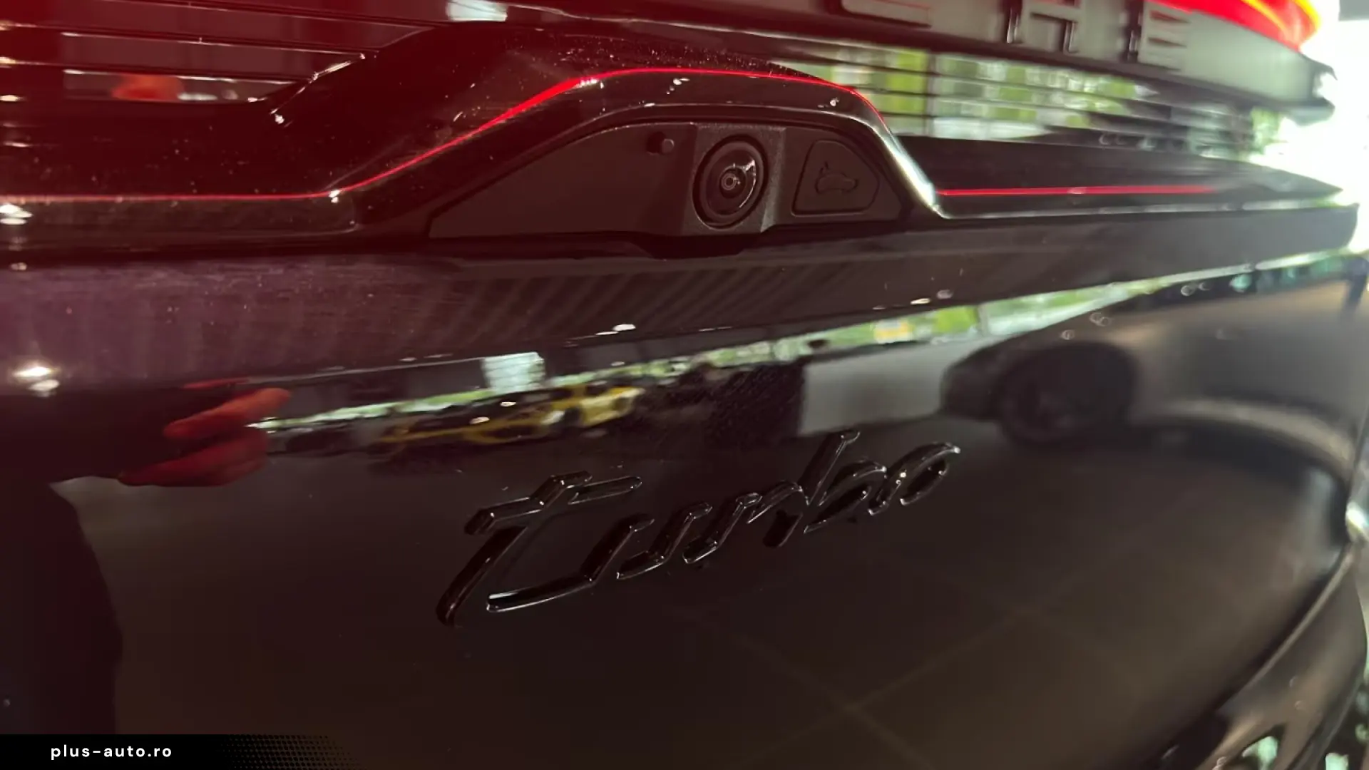 Porsche Macan Turbo BOSE