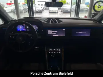 Porsche Macan Turbo BOSE
