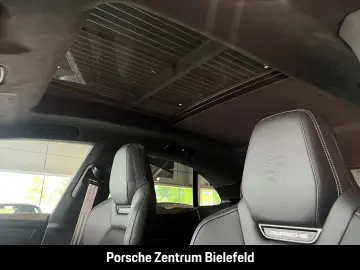Porsche Macan Turbo BOSE