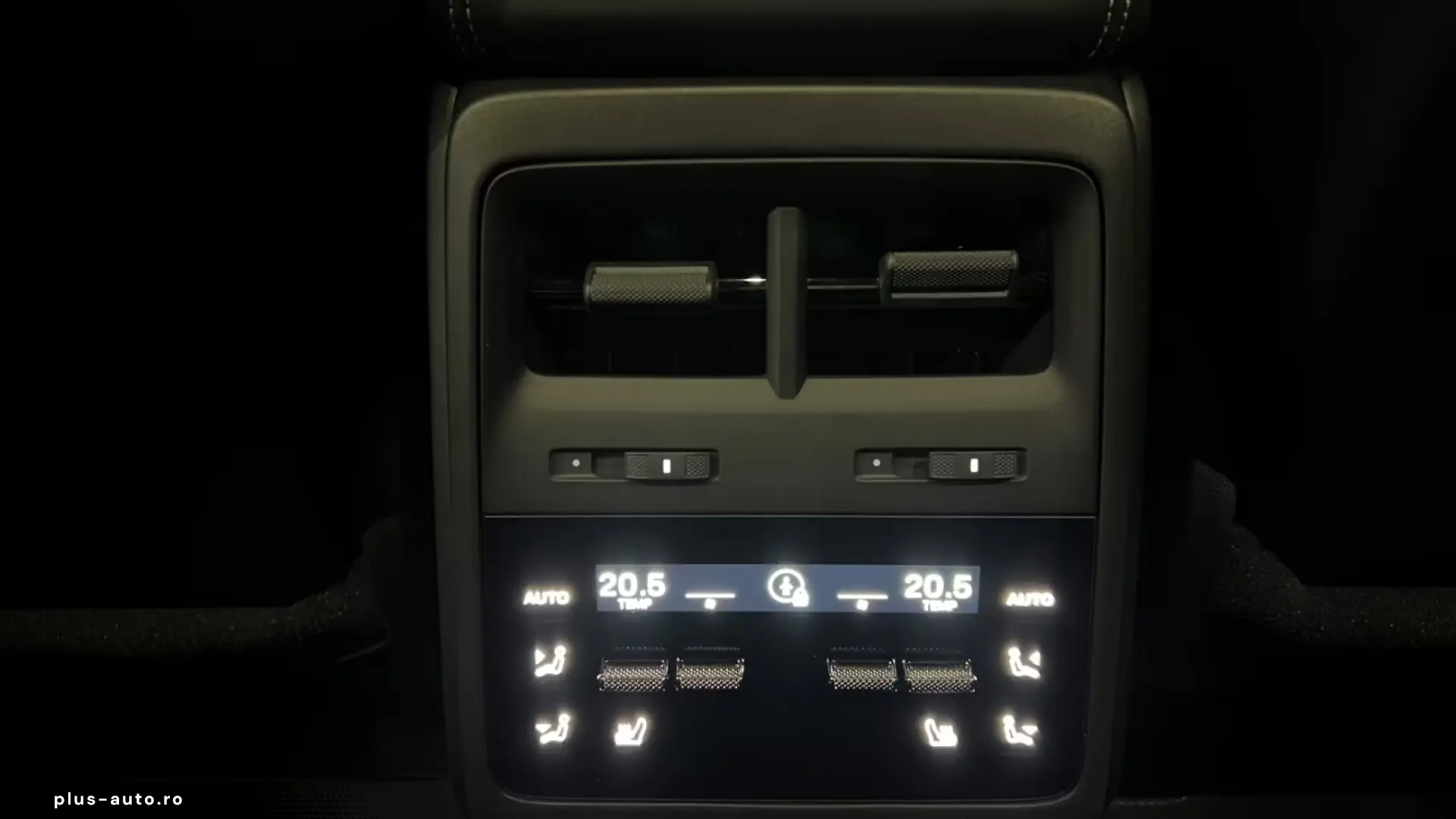 Porsche Macan Turbo BOSE