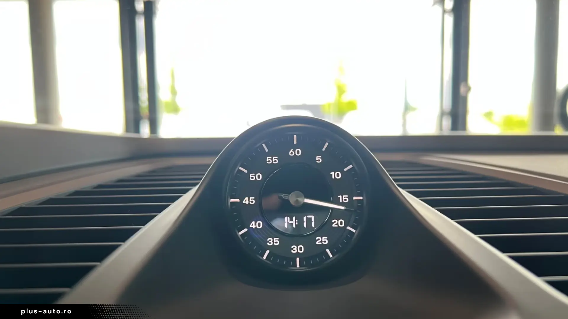 Porsche Macan Turbo BOSE