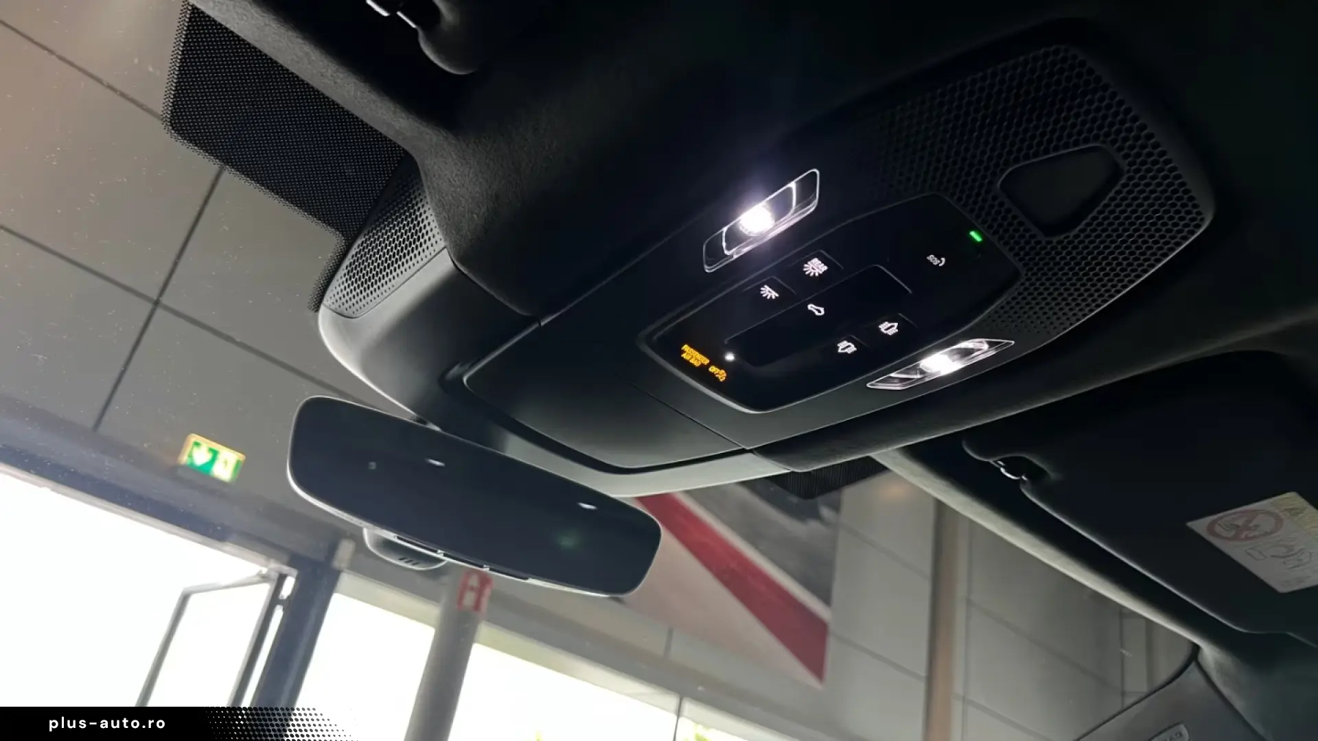 Porsche Macan Turbo BOSE