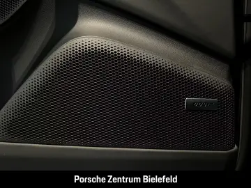 Porsche Macan Turbo BOSE