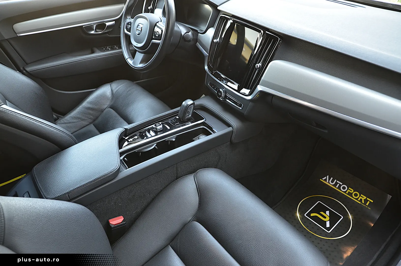 Volvo S90 AWD B5 Polestar Geartronic Momentum Plus Hibrid2