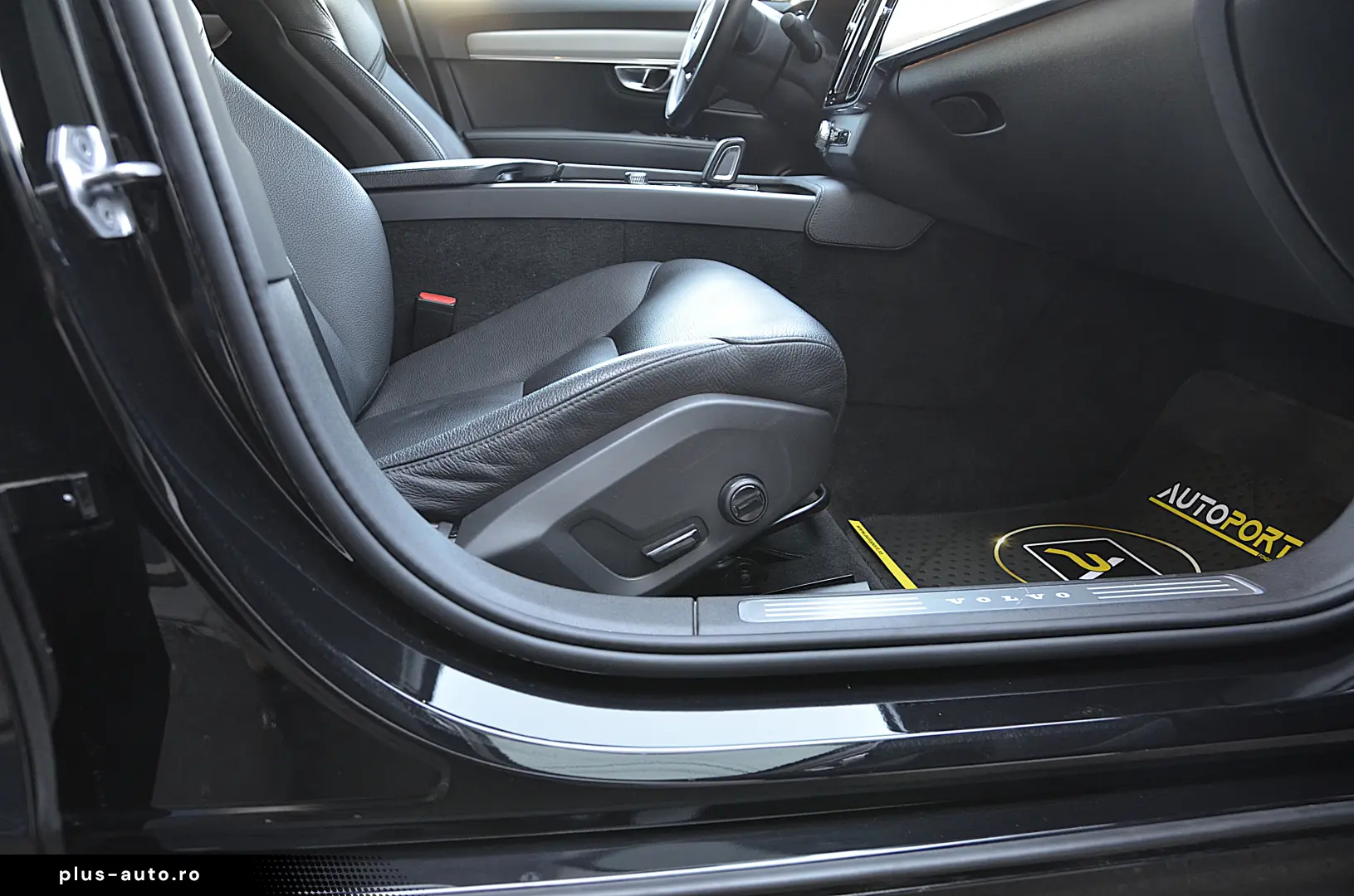 Volvo S90 AWD B5 Polestar Geartronic Momentum Plus Hibrid2
