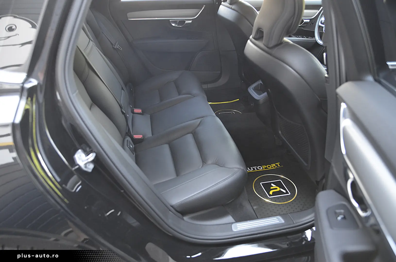 Volvo S90 AWD B5 Polestar Geartronic Momentum Plus Hibrid2