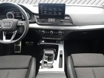 AUDI Q5 45 TFSI quattro S line ACC
