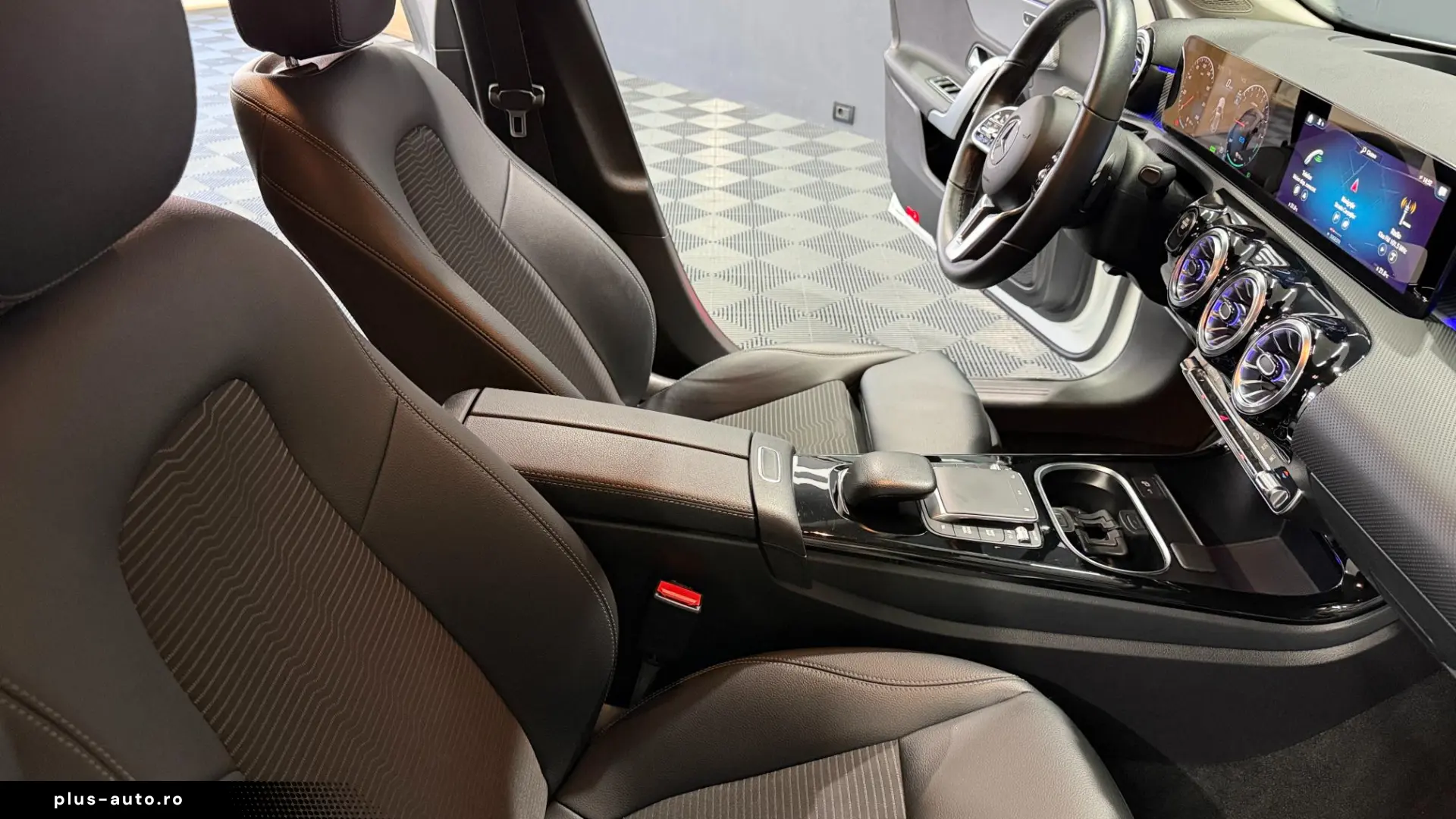 MERCEDES-BENZ A 250 e 8G-DCT Advanced Progressive Limousine
