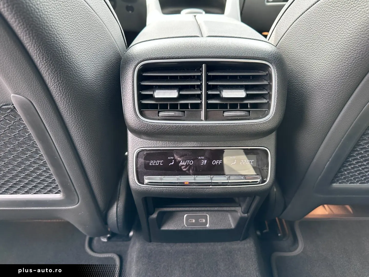 MERCEDES-BENZ GLE 450d 4M Coupe AMG DISTR HUD PANO BURM AHK
