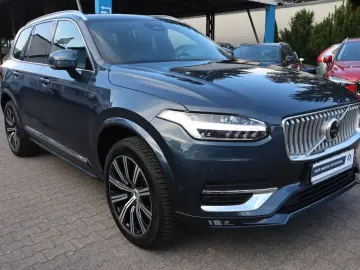 VOLVO XC90 B5 D AWD Ultimate Bright