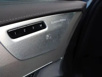 VOLVO XC90 B5 D AWD Ultimate Bright