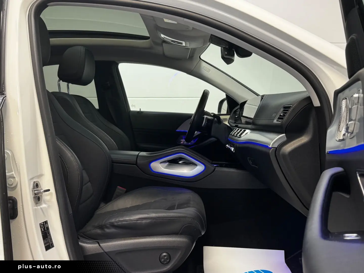 MERCEDES-BENZ GLE 300 d 4Matic Coupe AMG Pano 360 Kamera