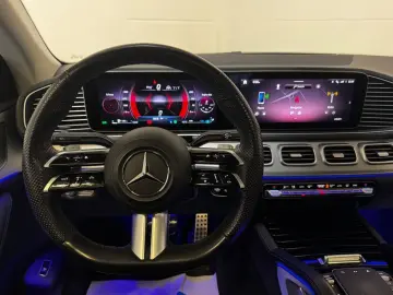 MERCEDES-BENZ GLE 300 d 4Matic Coupe AMG Pano 360 Kamera