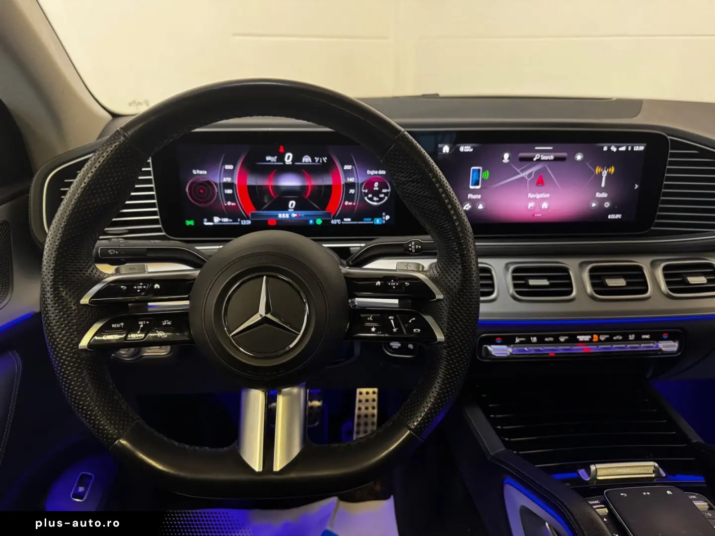 MERCEDES-BENZ GLE 300 d 4Matic Coupe AMG Pano 360 Kamera