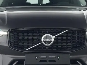 VOLVO XC60 Plus Dark AWD