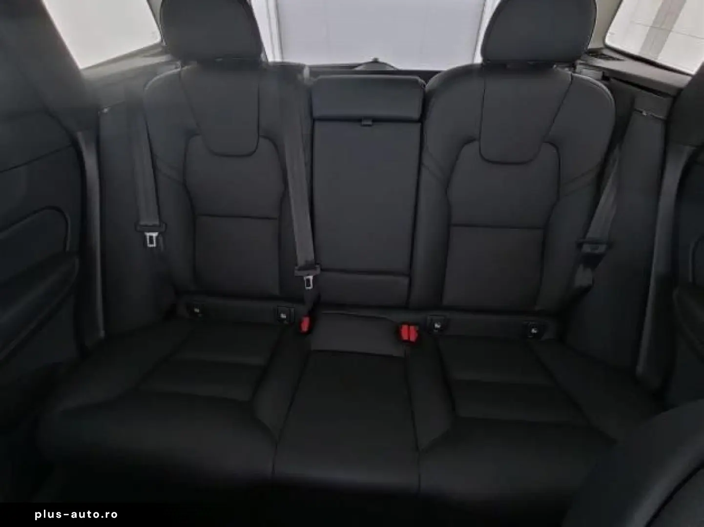 VOLVO XC60 Plus Dark AWD