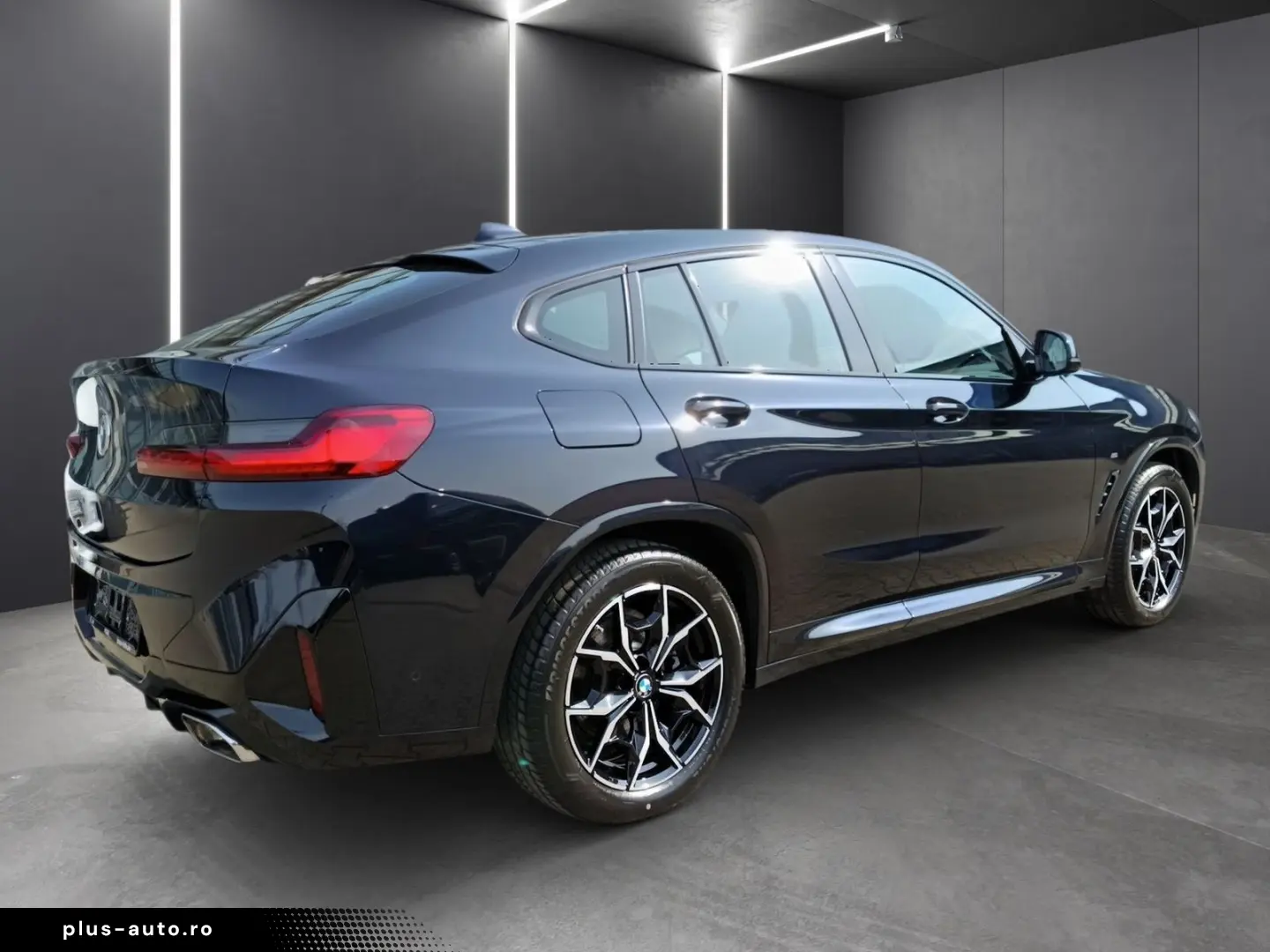 BMW X4 xDrive30d M SPORTPAKET PANORAMA AHK MEMORY LA