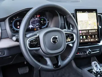 VOLVO XC90 T8 AWD Plus Bright NP 97.130 -  HUD PANO 36