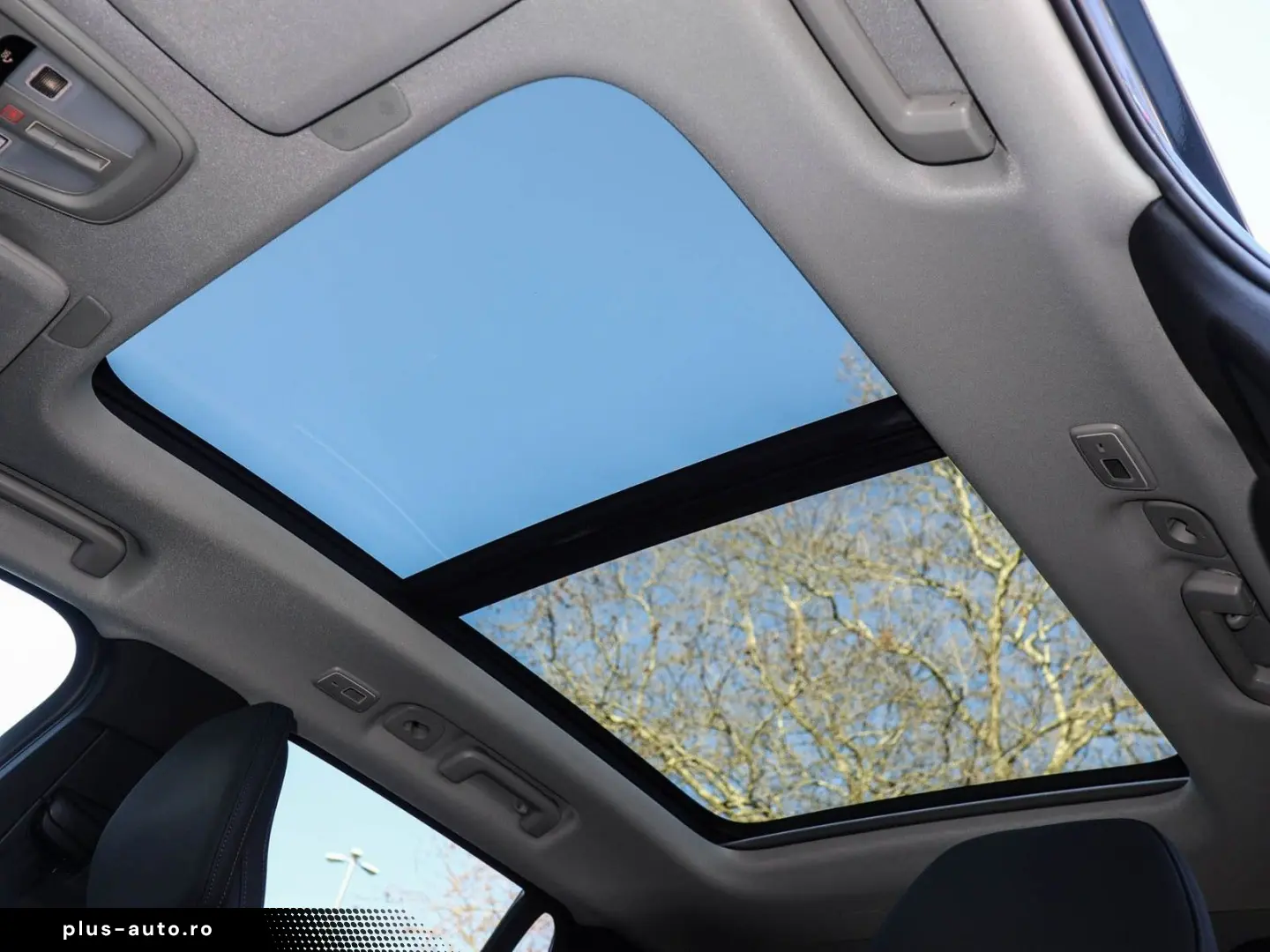 VOLVO XC90 T8 AWD Plus Bright NP 97.130 -  HUD PANO 36