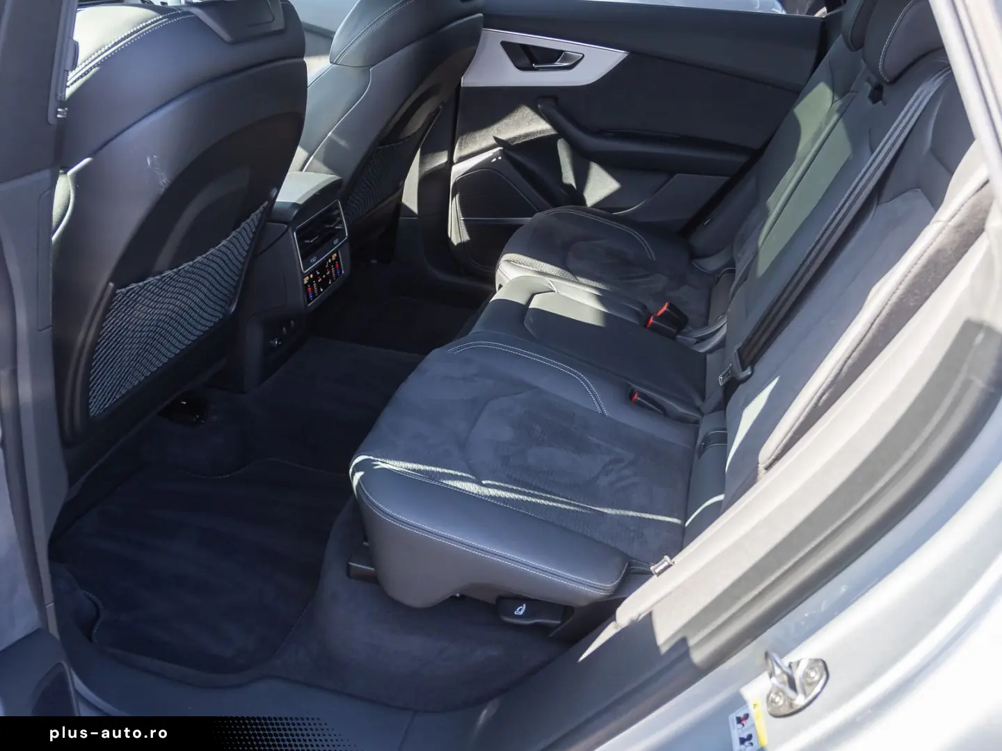 AUDI Q8 S line 50TDI Navi Matrix HuD Standhzg Panoram