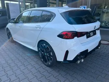 BMW M135 1 Limousine M135 xDrive