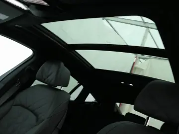 BMW X6 xDrive30d M Sport 22  PANO AHK StHzg Massage