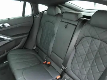 BMW X6 xDrive30d M Sport 22  PANO AHK StHzg Massage