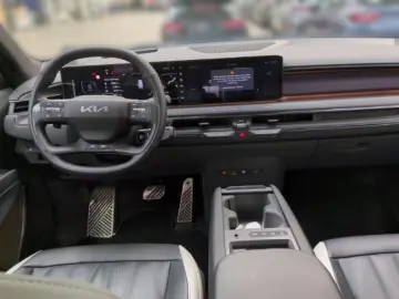 KIA EV9 GT-Line 99 8kWh Klimasitze Panorama Kamera N