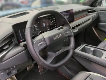 KIA EV9 GT-Line 99 8kWh Klimasitze Panorama Kamera N