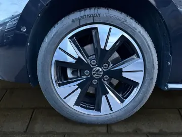 VW T7 Multivan Style lang HUD PANO H&K STNDHZNG ACC