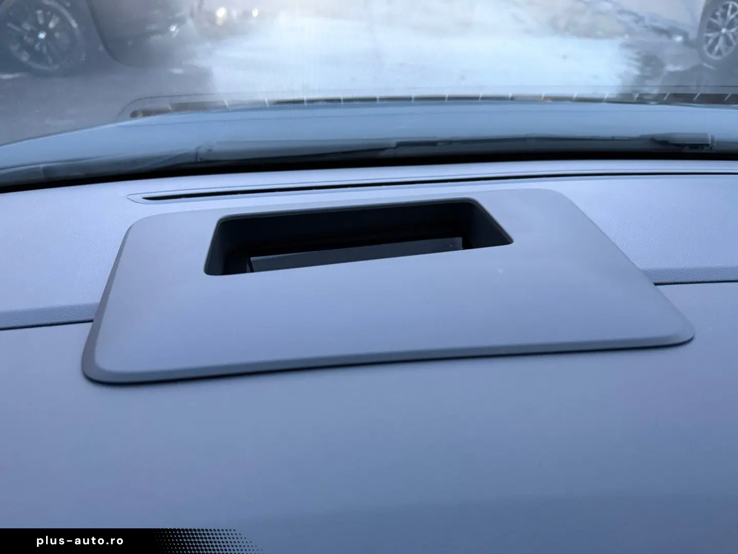 VW T7 Multivan Style lang HUD PANO H&K STNDHZNG ACC