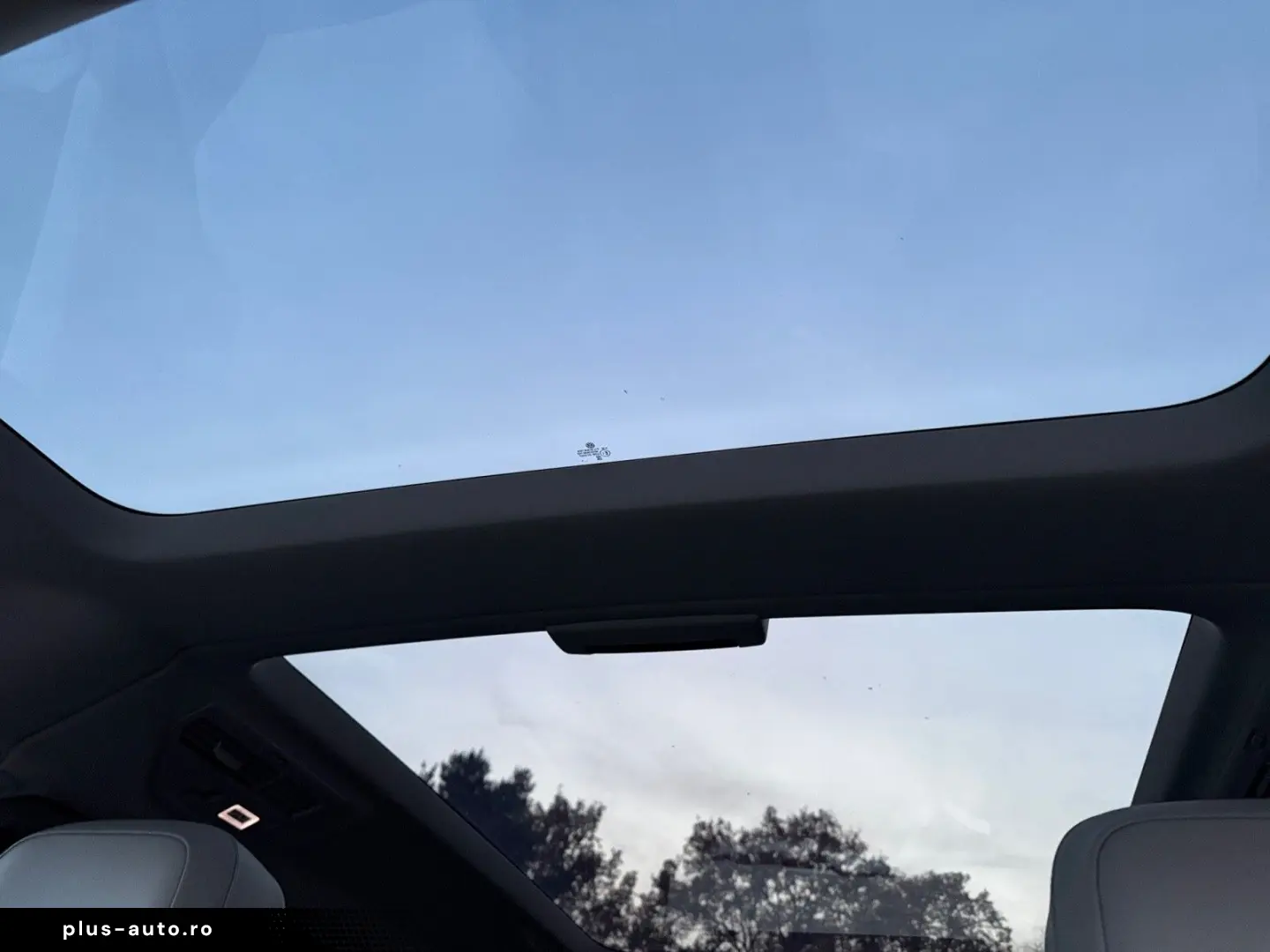 VW T7 Multivan Style lang HUD PANO H&K STNDHZNG ACC