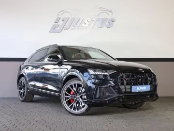 AUDI SQ8 TFSI quattro 360  PANO 4xSHZ B&O AIR AHK R22