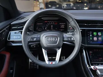 AUDI SQ8 TFSI quattro 360  PANO 4xSHZ B&O AIR AHK R22