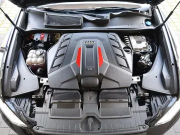 AUDI SQ8 TFSI quattro 360  PANO 4xSHZ B&O AIR AHK R22