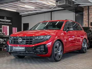 VW Touareg 3.0 TDI 4M R-LINE MATRIX PANO ACC AHK