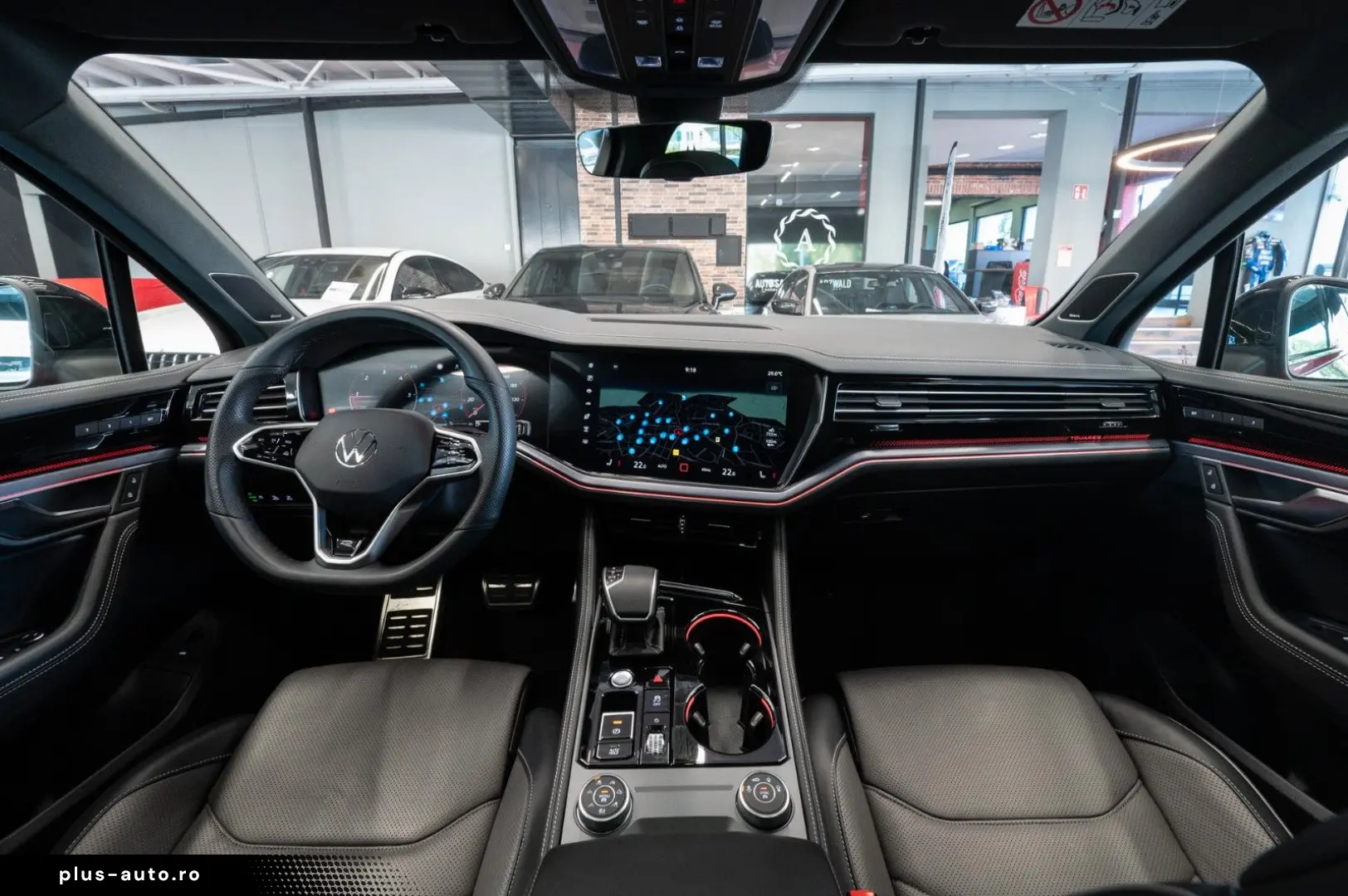 VW Touareg 3.0 TDI 4M R-LINE MATRIX PANO ACC AHK