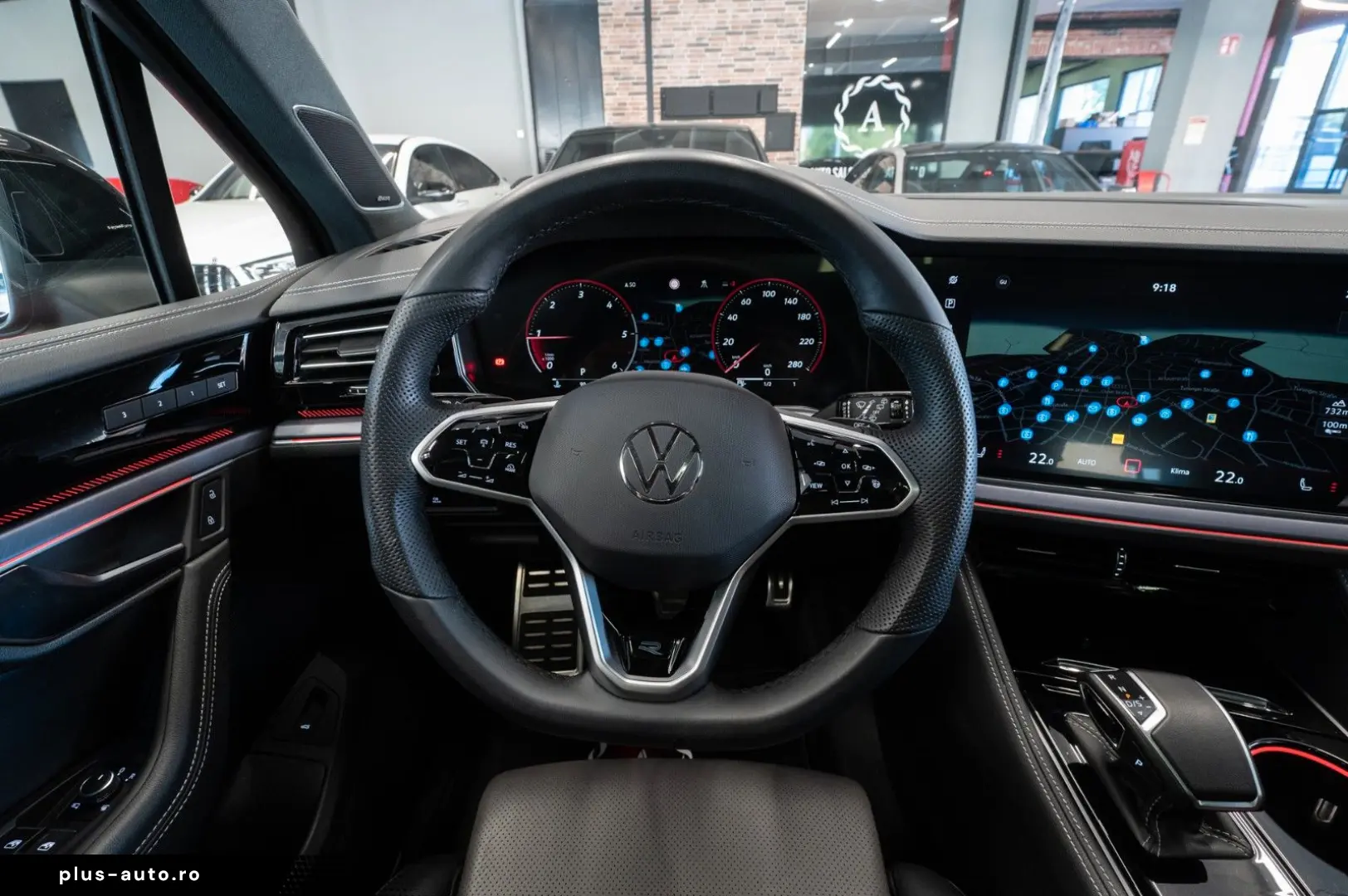 VW Touareg 3.0 TDI 4M R-LINE MATRIX PANO ACC AHK