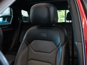 VW Touareg 3.0 TDI 4M R-LINE MATRIX PANO ACC AHK