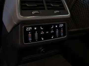 AUDI S6 Avant 3.0 TDI quattro S-SITZE PANO B&O STDHZ