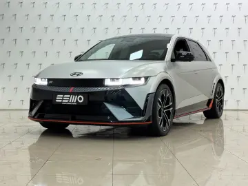 HYUNDAI IONIQ 5 N 609PS 4WD 84kWh Sitz-Paket Panorama
