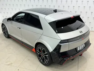 HYUNDAI IONIQ 5 N 609PS 4WD 84kWh Sitz-Paket Panorama