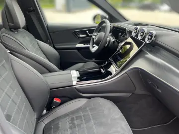 MERCEDES-BENZ GLC 450 d 4M AMG Burm HA-Lenkung Pano …