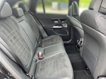 MERCEDES-BENZ GLC 450 d 4M AMG Burm HA-Lenkung Pano …