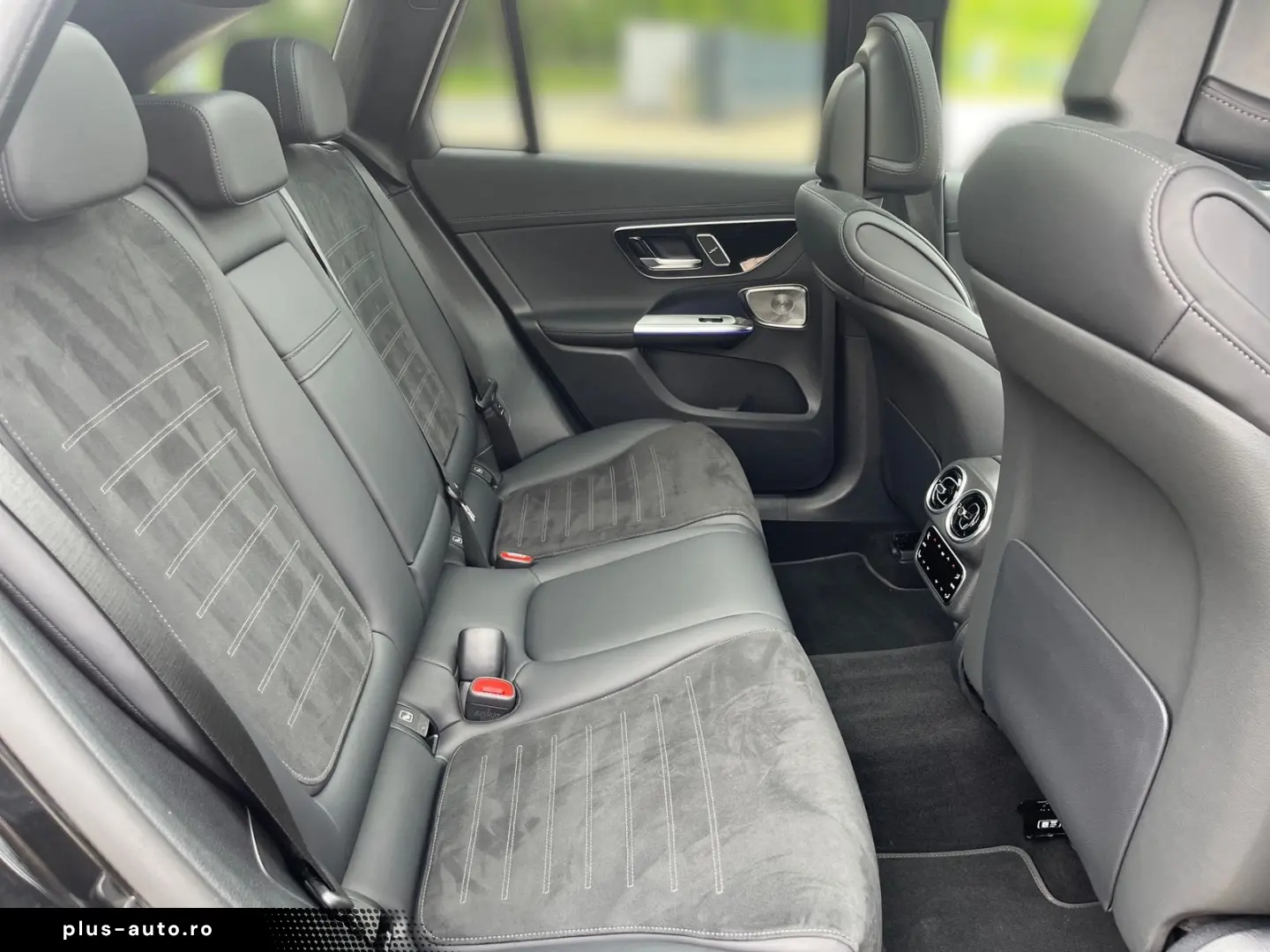 MERCEDES-BENZ GLC 450 d 4M AMG Burm HA-Lenkung Pano &hellip;